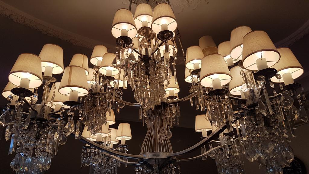 Hotel De Paris Курсёль-сюр-Мер Экстерьер фото